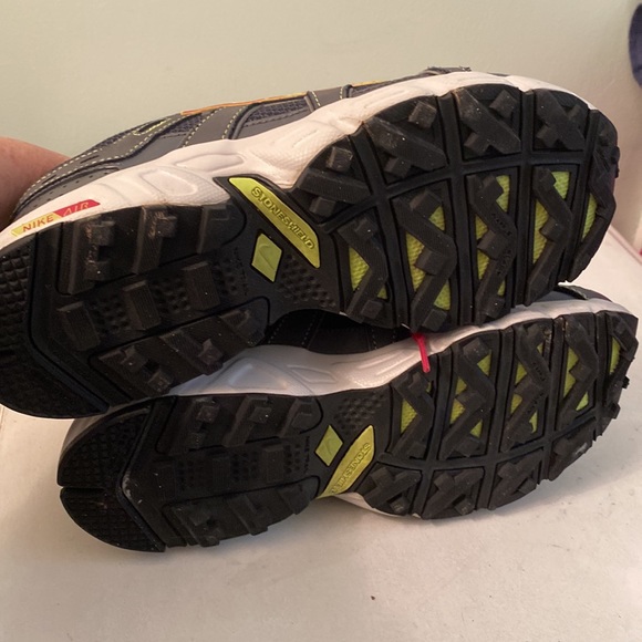 Nike Alvord running shoes 396037-007 - Picture 16 of 16